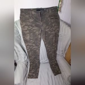 Women's Camo Jean's